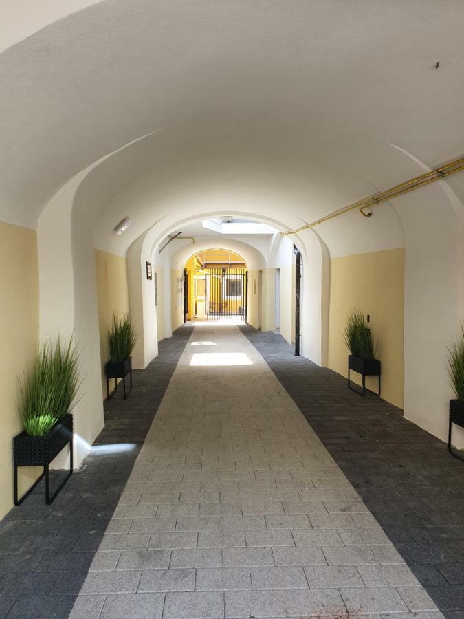 Minidorm Rooms In Heart Of City Center Maribor Exterior photo